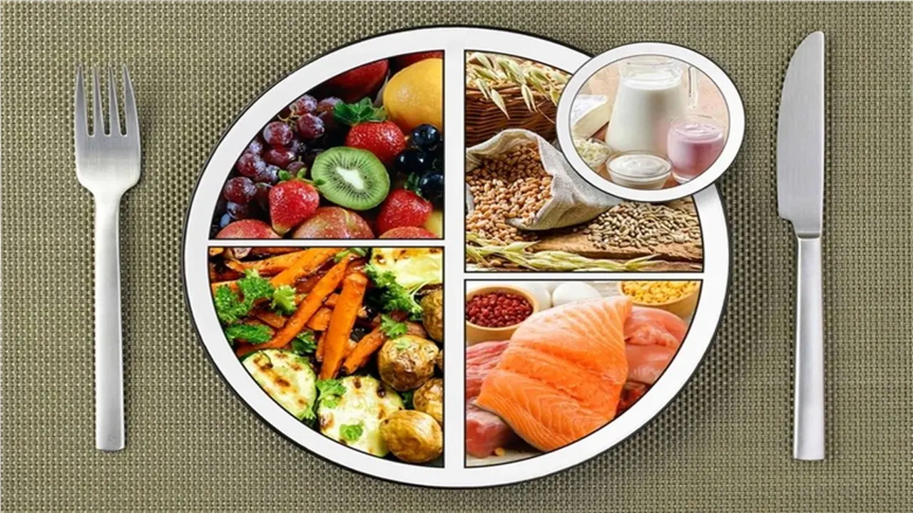 قاعدة 80/20 لإنقاص الوزن تعتمد توازن العقل والجسم لتجنب الحرمان والضغط النفسي